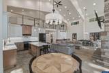 2507 Rohlfing Cir - Photo 8