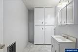 955 Harris Av - Photo 12