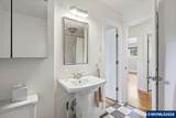 955 Harris Av - Photo 16