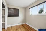 955 Harris Av - Photo 19