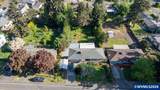 955 Harris Av - Photo 32