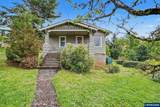 700 Oak St - Photo 1