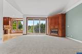 744 Creekside Dr - Photo 12
