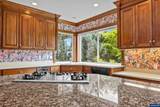 744 Creekside Dr - Photo 18