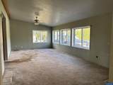1028 Linn Wy - Photo 10