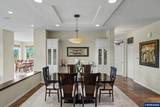 918 Hazeltine Av - Photo 12