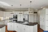 918 Hazeltine Av - Photo 21