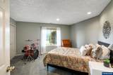918 Hazeltine Av - Photo 40