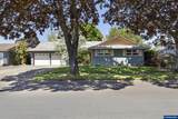 427 Wilshire Dr - Photo 2