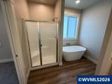 711 George Ct - Photo 16