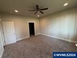 711 George Ct - Photo 17