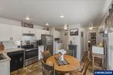 32483 Oakville - Photo 12