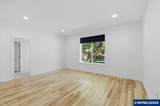 2107 Grace Av - Photo 23