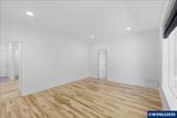 2107 Grace Av - Photo 24