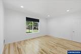 2107 Grace Av - Photo 26