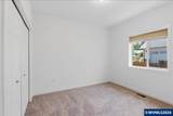 2107 Grace Av - Photo 36