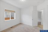 2107 Grace Av - Photo 37