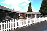 5521 43rd - Photo 27