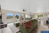 1375 Fern Ln - Photo 3