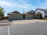 2940 Brooke St - Photo 3