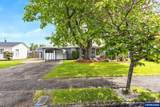 1335 Chestnut St - Photo 2
