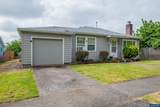 926 11th Av - Photo 3