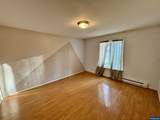 1060 Hickory St - Photo 4