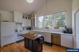28600 Jones Dr - Photo 3