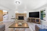 2832 Oak Grove Dr - Photo 10