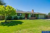 2832 Oak Grove Dr - Photo 3