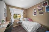 2015 Landaggard Dr - Photo 39