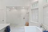 3200 Crestview Dr - Photo 20