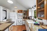 2704 Beach Av - Photo 15