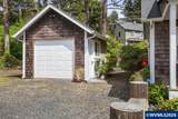 2704 Beach Av - Photo 23