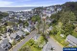 2704 Beach Av - Photo 32