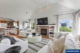 2704 Beach Av - Photo 6