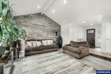 1387 Windsong Ct - Photo 4