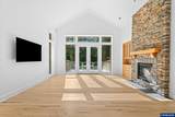 9145 Wallace Rd - Photo 5