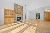 9145 Wallace Rd - Photo 9