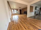 324 Sandy Dr - Photo 3