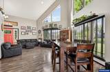 2576 Laurel Av - Photo 15