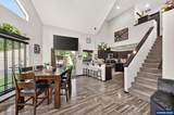 2576 Laurel Av - Photo 17