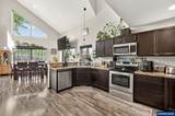2576 Laurel Av - Photo 21