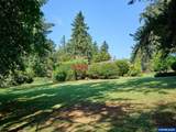 5710 Joseph St - Photo 44