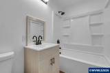 370 Yamhill - Photo 17