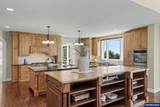 2725 Kaloken Ct - Photo 17