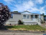 5050 Columbus  (Unit 300) - Photo 40