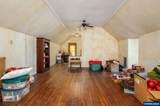 809 Evans - Photo 16