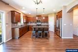 2000 Summit Dr - Photo 8