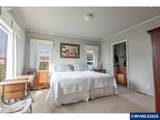 2765 Oakland - Photo 12